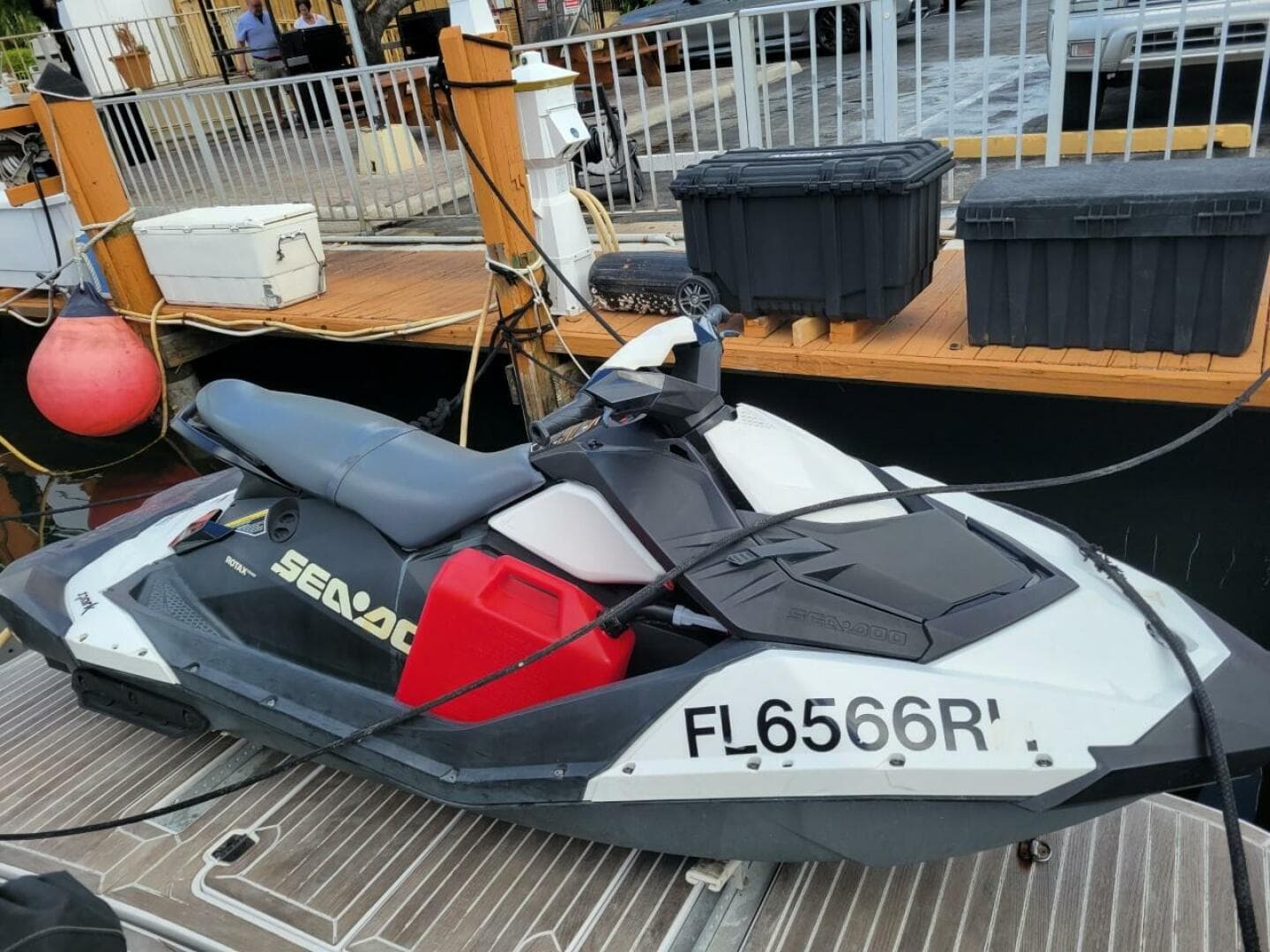 2012 Four Winns V435 — photo 44