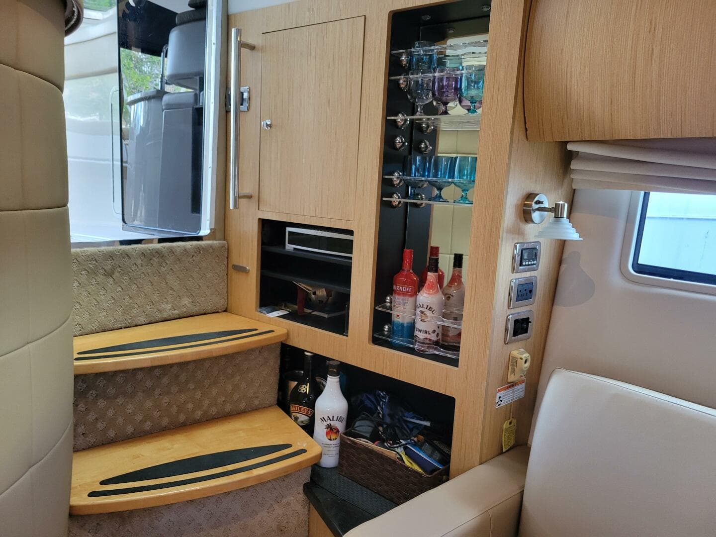 2012 Four Winns V435 — photo 34