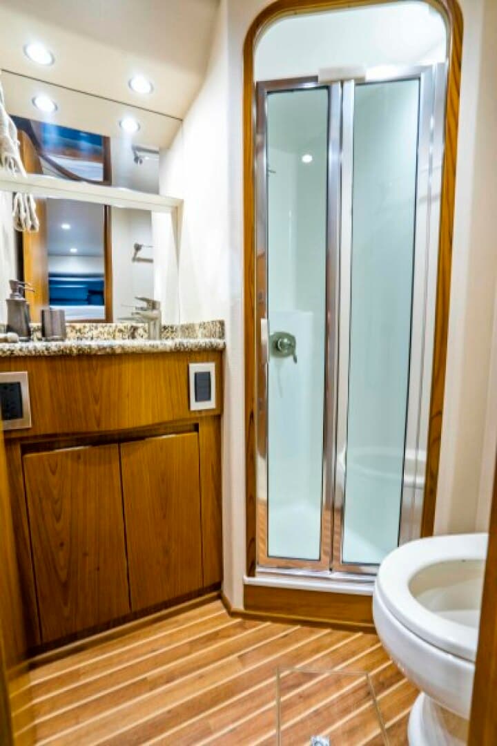 2011 Viking 70 Enclosed Bridge — photo 39