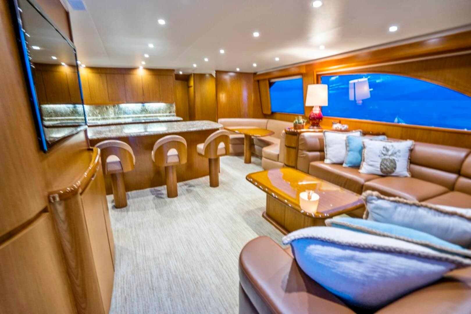 2011 Viking 70 Enclosed Bridge — photo 4