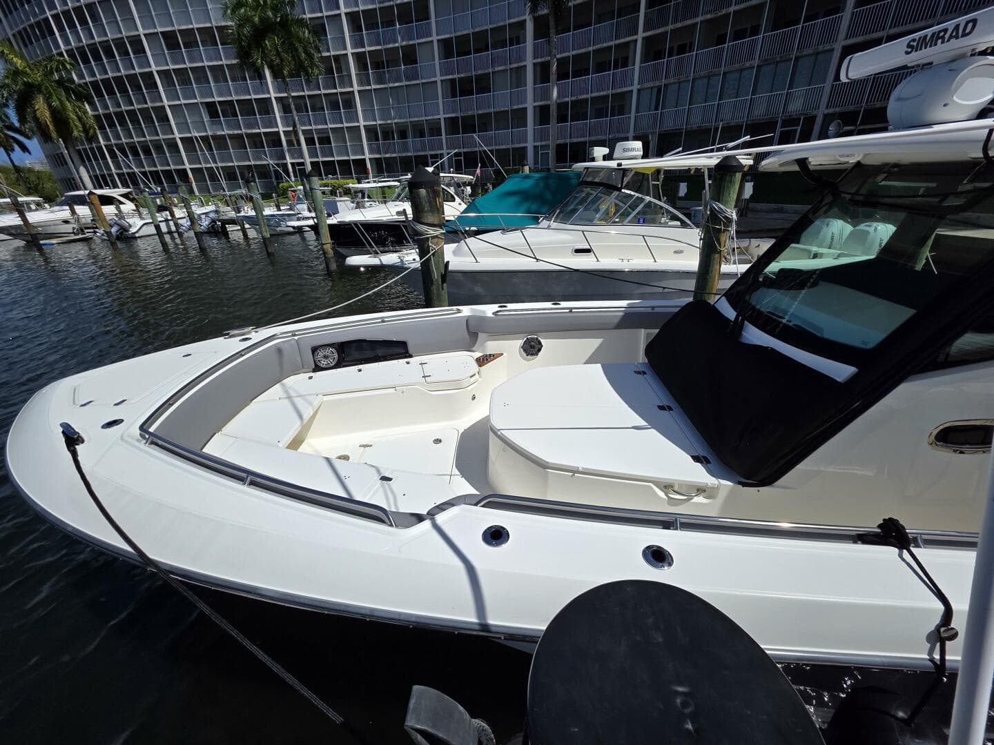 2023 Boston Whaler 360 Outrage — photo 8