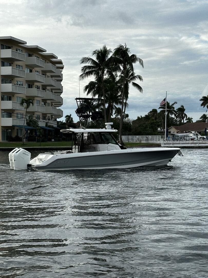 2023 Boston Whaler 360 Outrage — photo 1