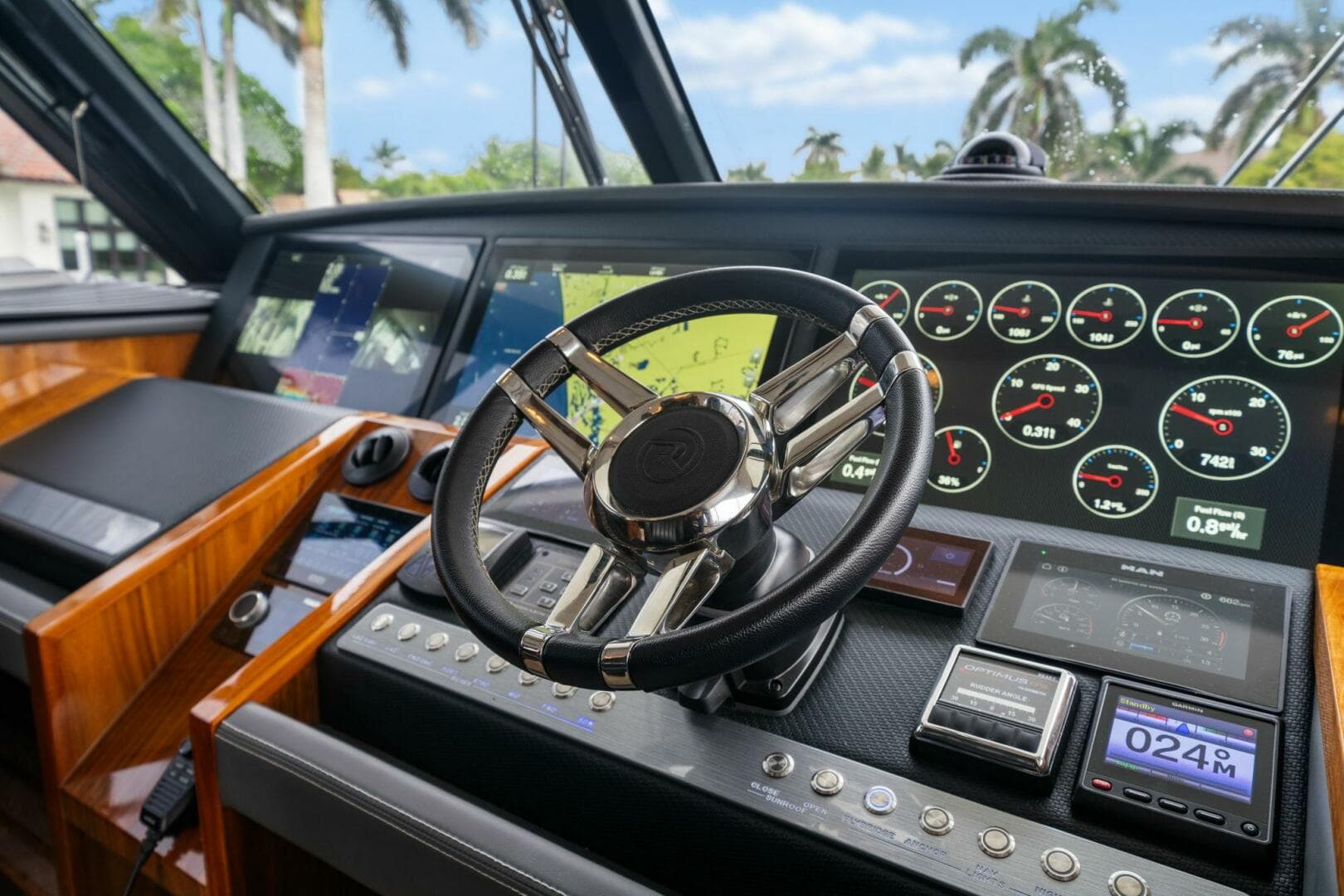 2023 Riviera 64 Sports — photo 46