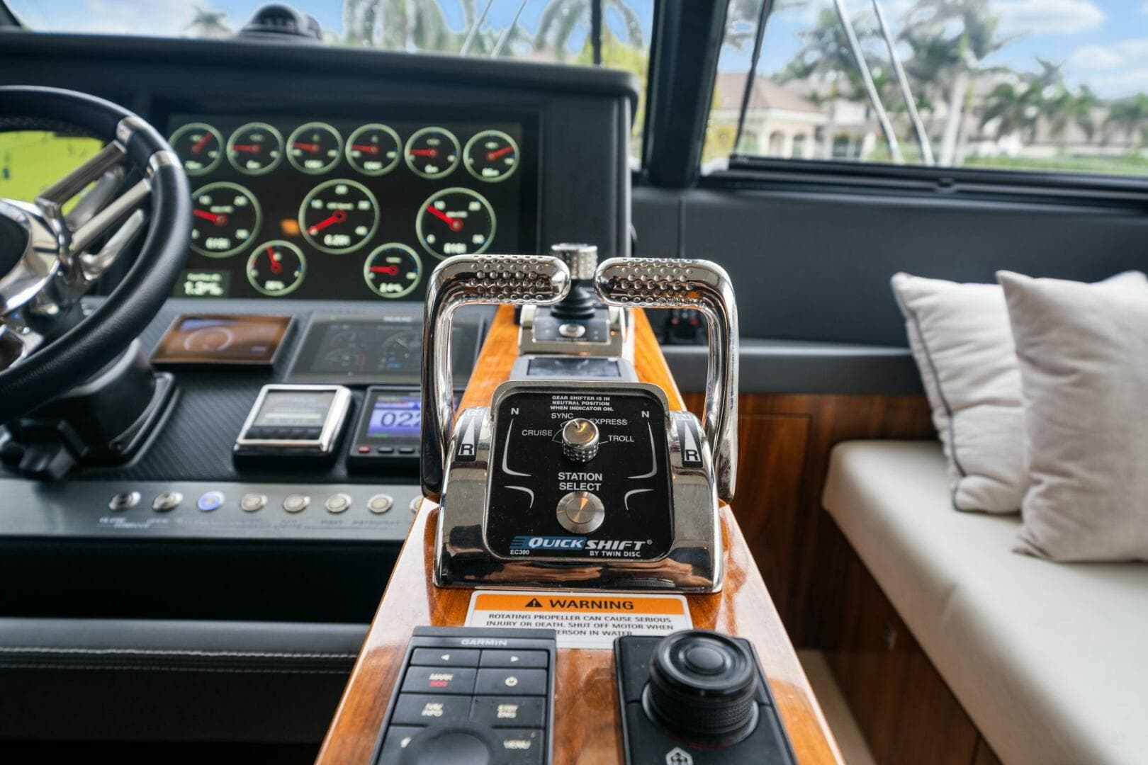 2023 Riviera 64 Sports — photo 47