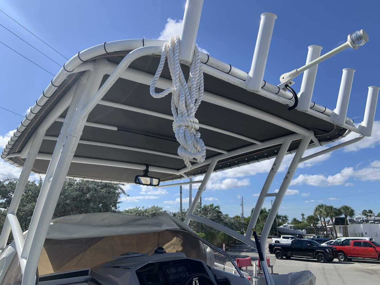 2020 Jeanneau Leader 7.5 WA — photo 12