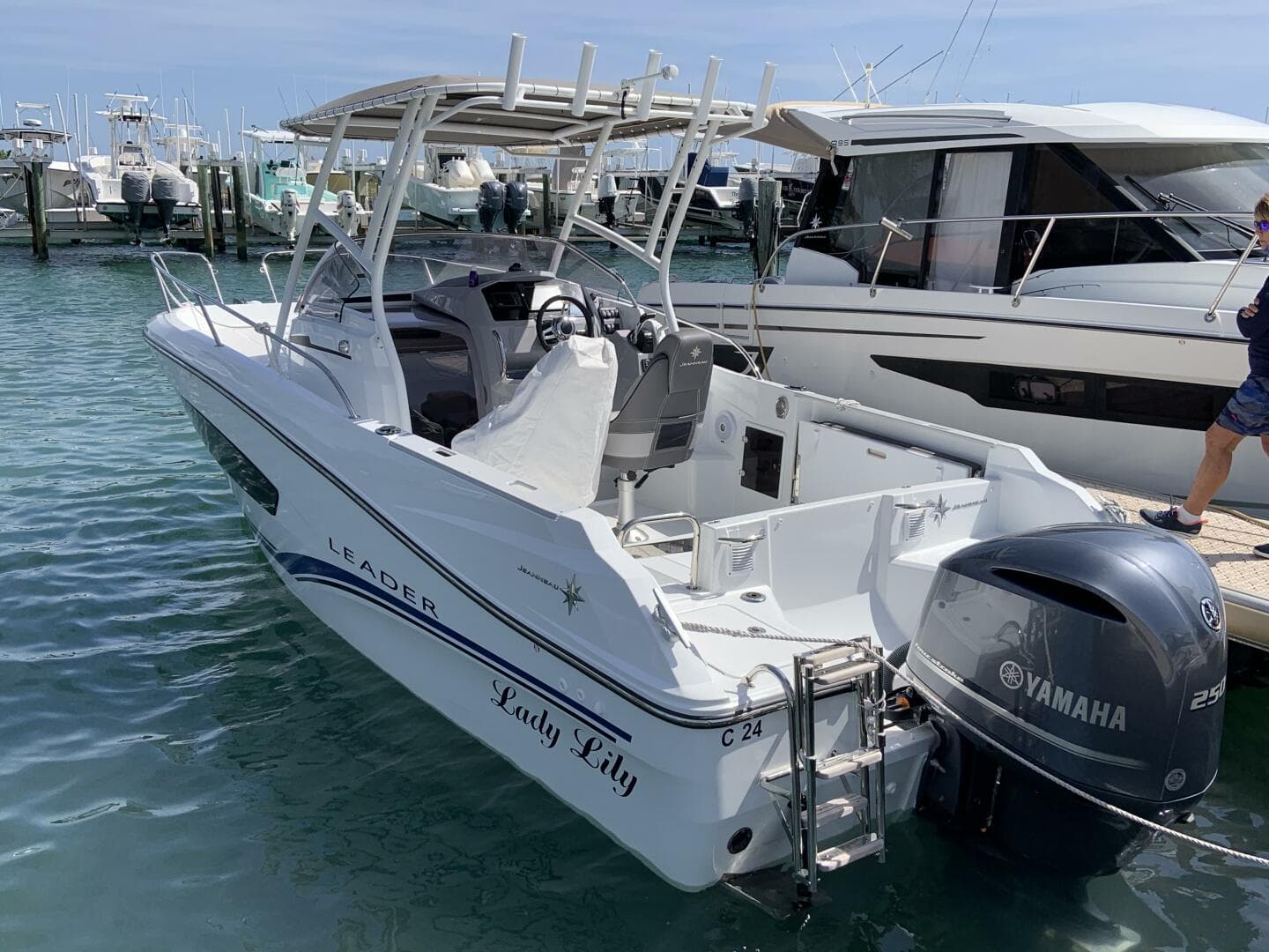 2020 Jeanneau Leader 7.5 WA — photo 2