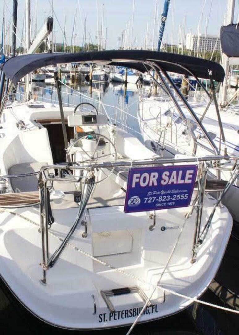 2004 Hunter Sloop — photo 22