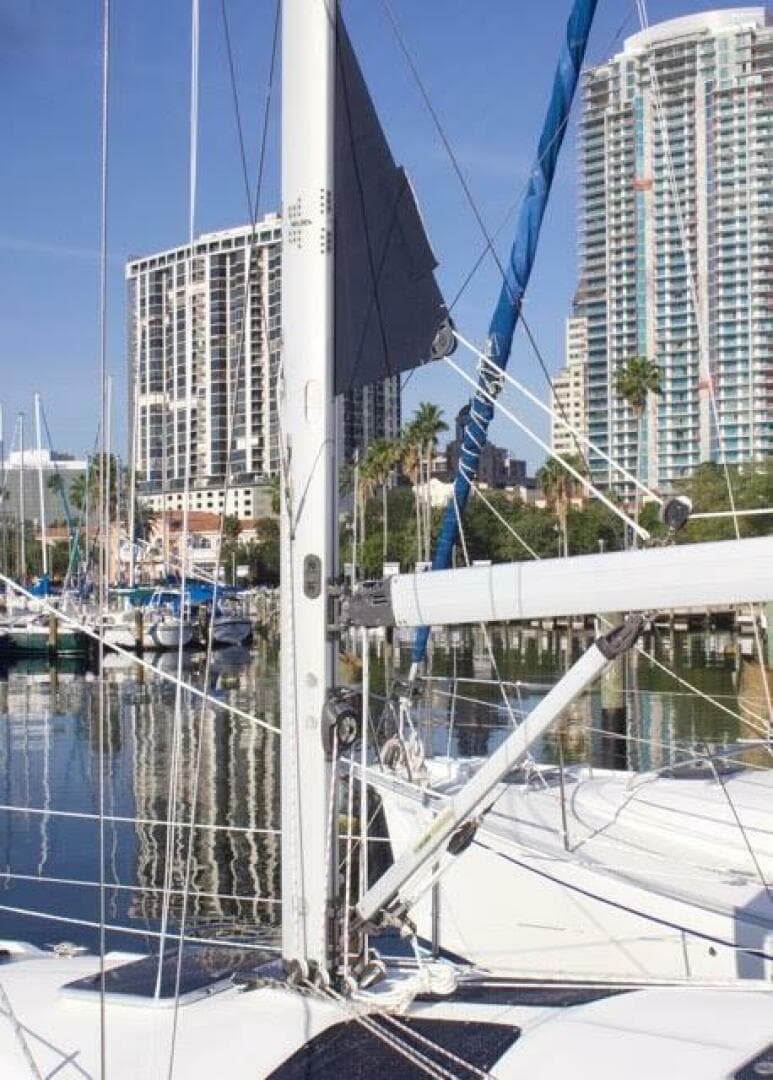 2004 Hunter Sloop — photo 12