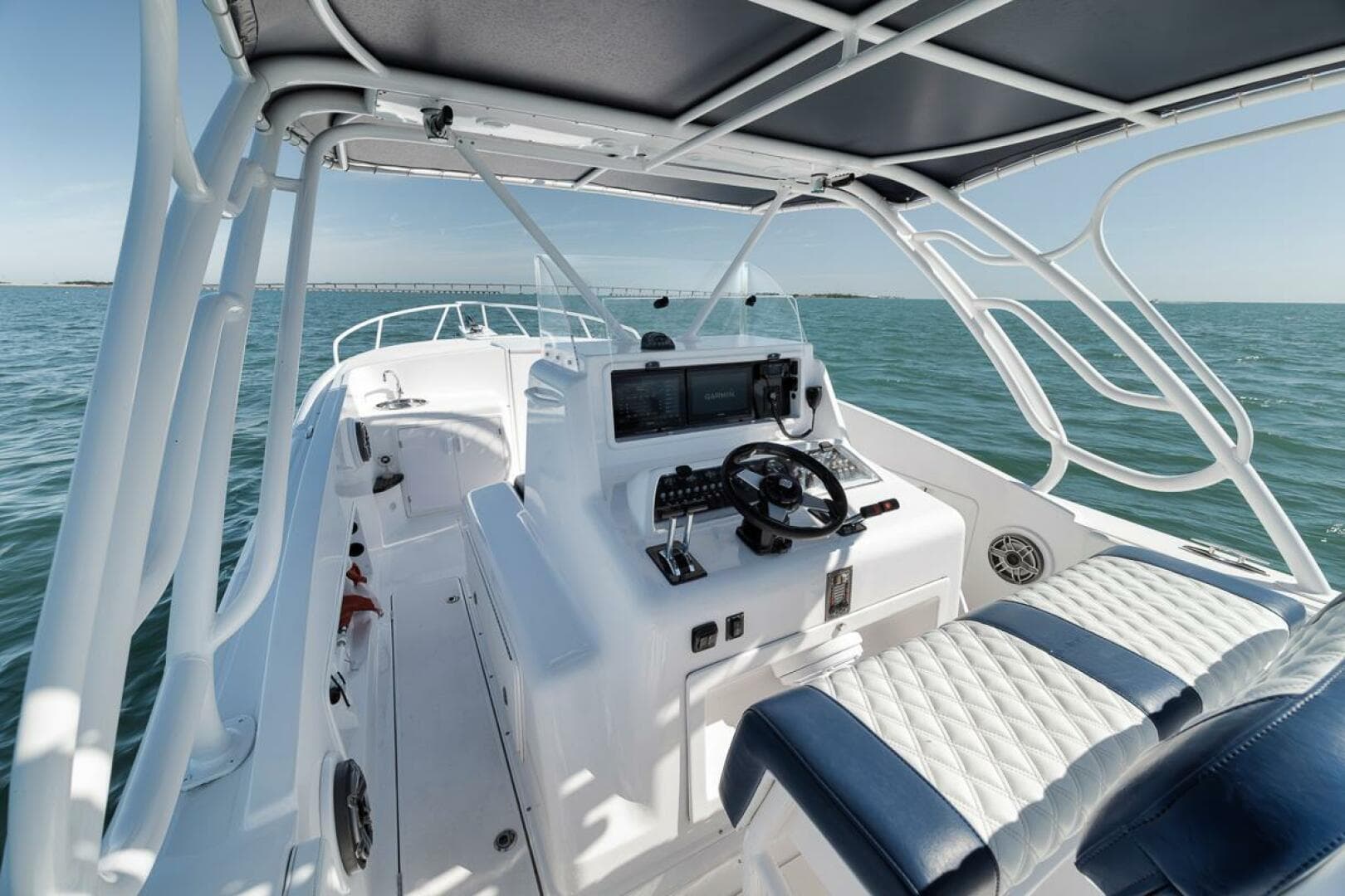 2003 Strike 31 Open — photo 12