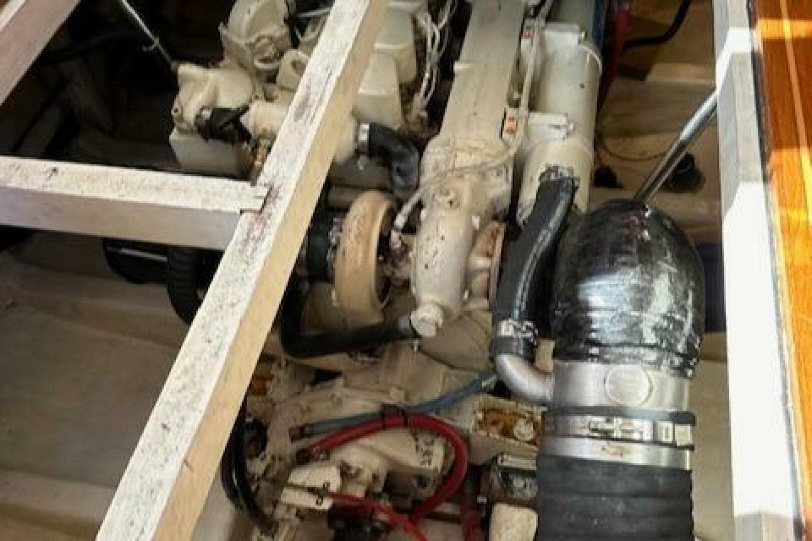 2001 Island Gypsy Euro Sedan Trawler — photo 7