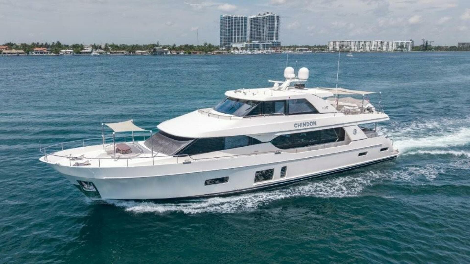 2017 Ocean Alexander — photo 10