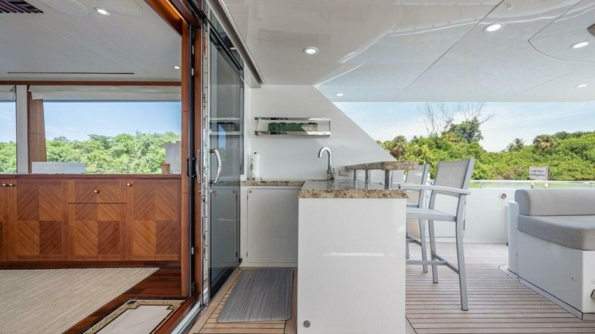 2017 Ocean Alexander — photo 69