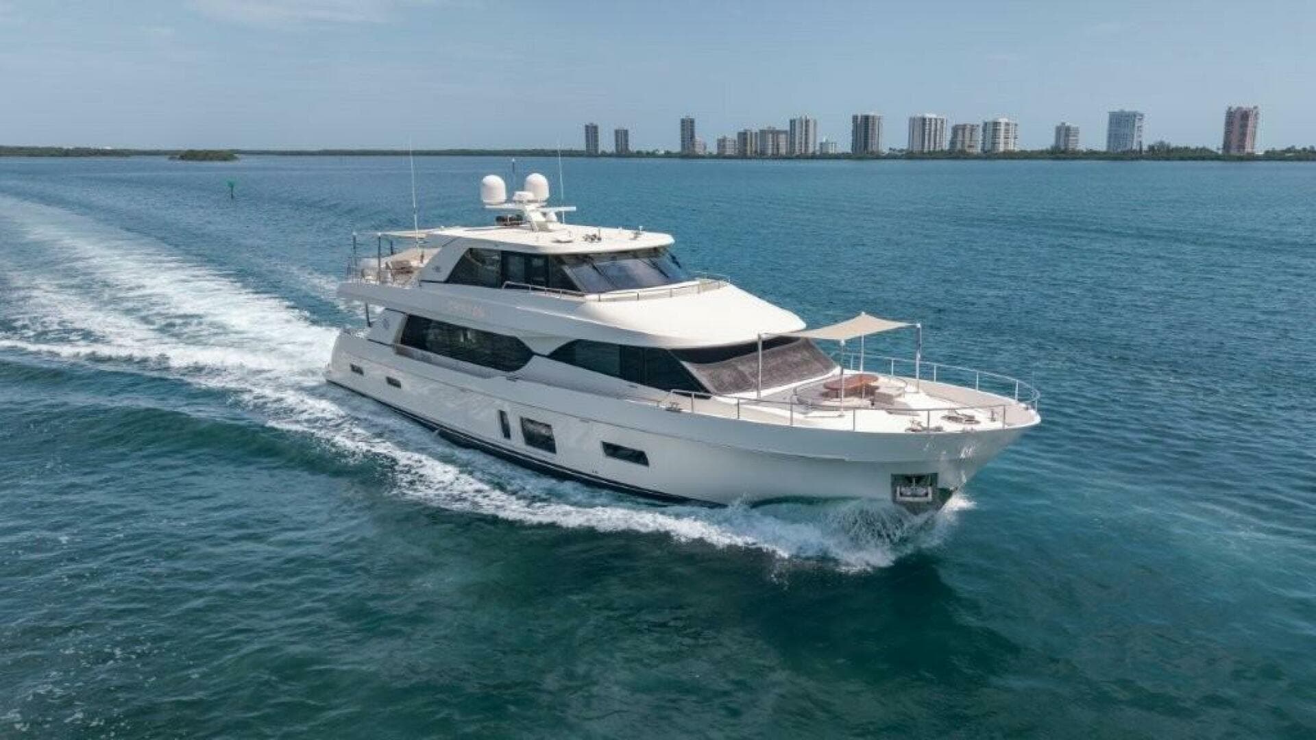 2017 Ocean Alexander — photo 3