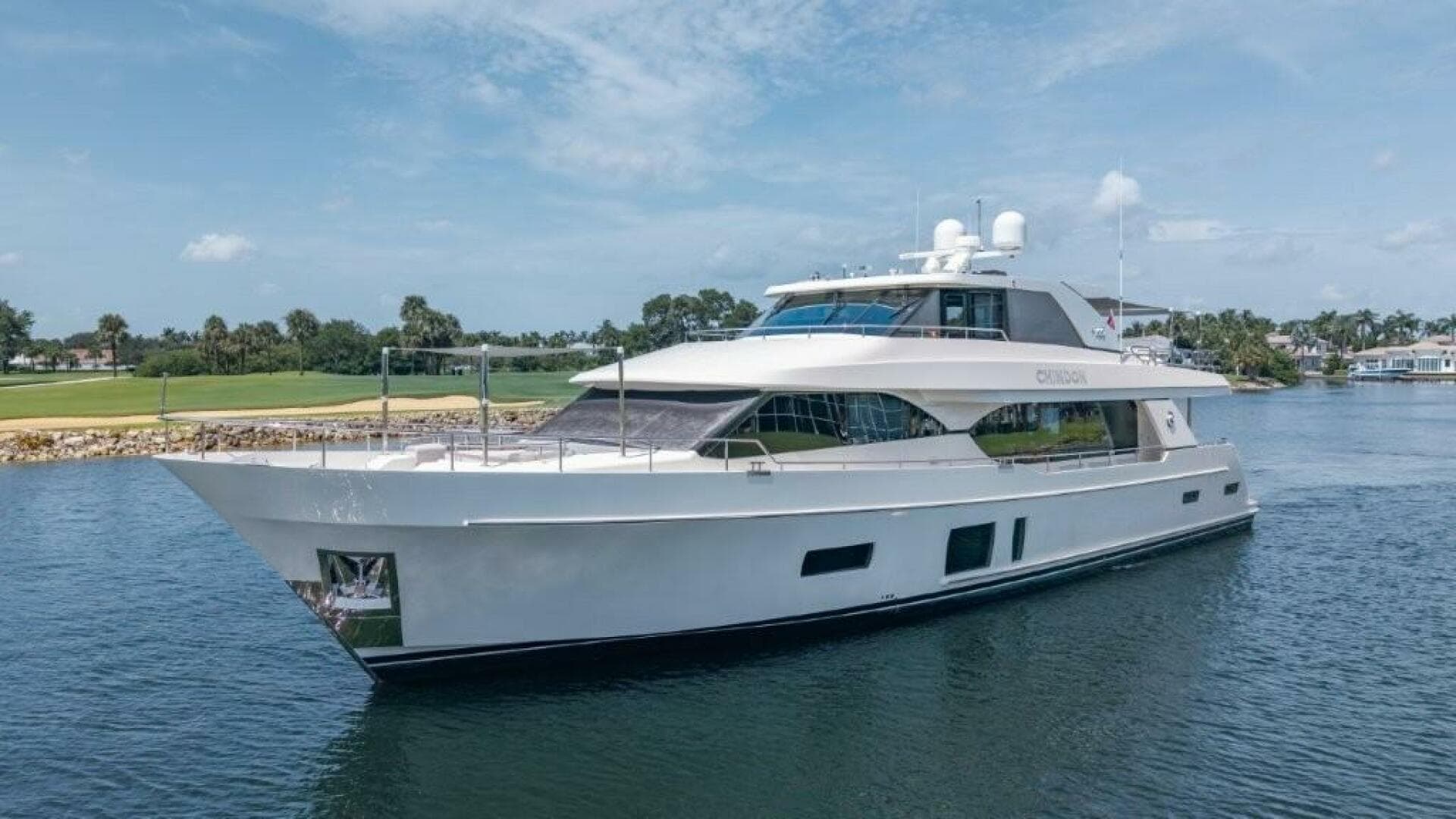 2017 Ocean Alexander — photo 20