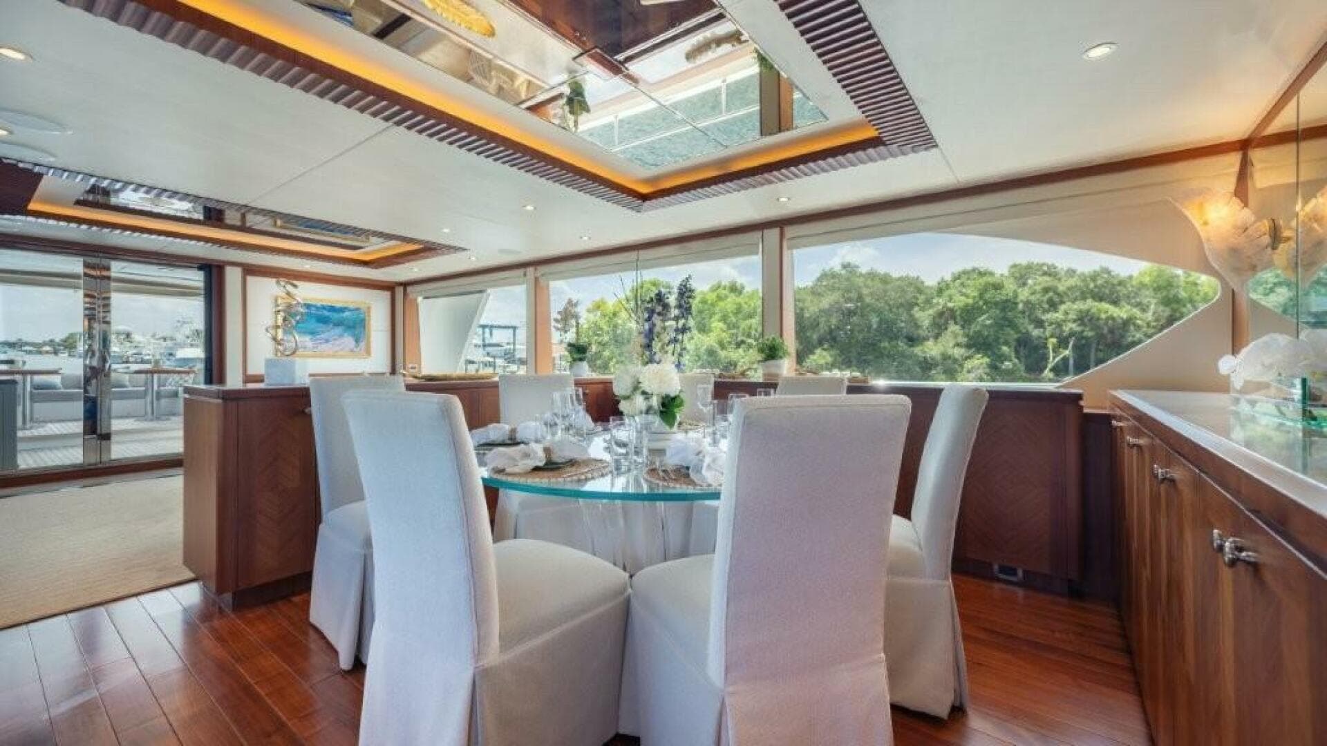 2017 Ocean Alexander — photo 27