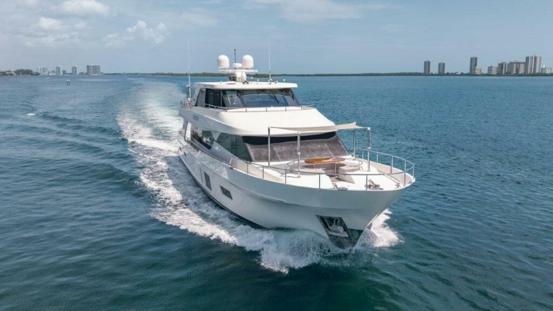 2017 Ocean Alexander — photo 5