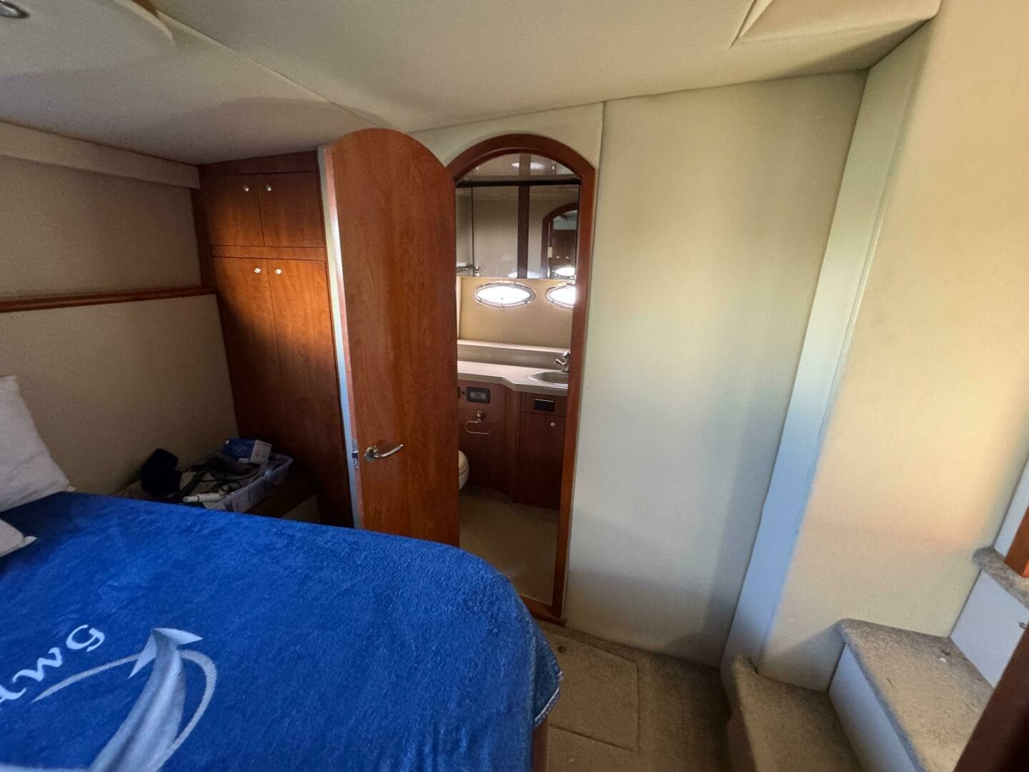 2007 Cruisers Yachts 395 — photo 34