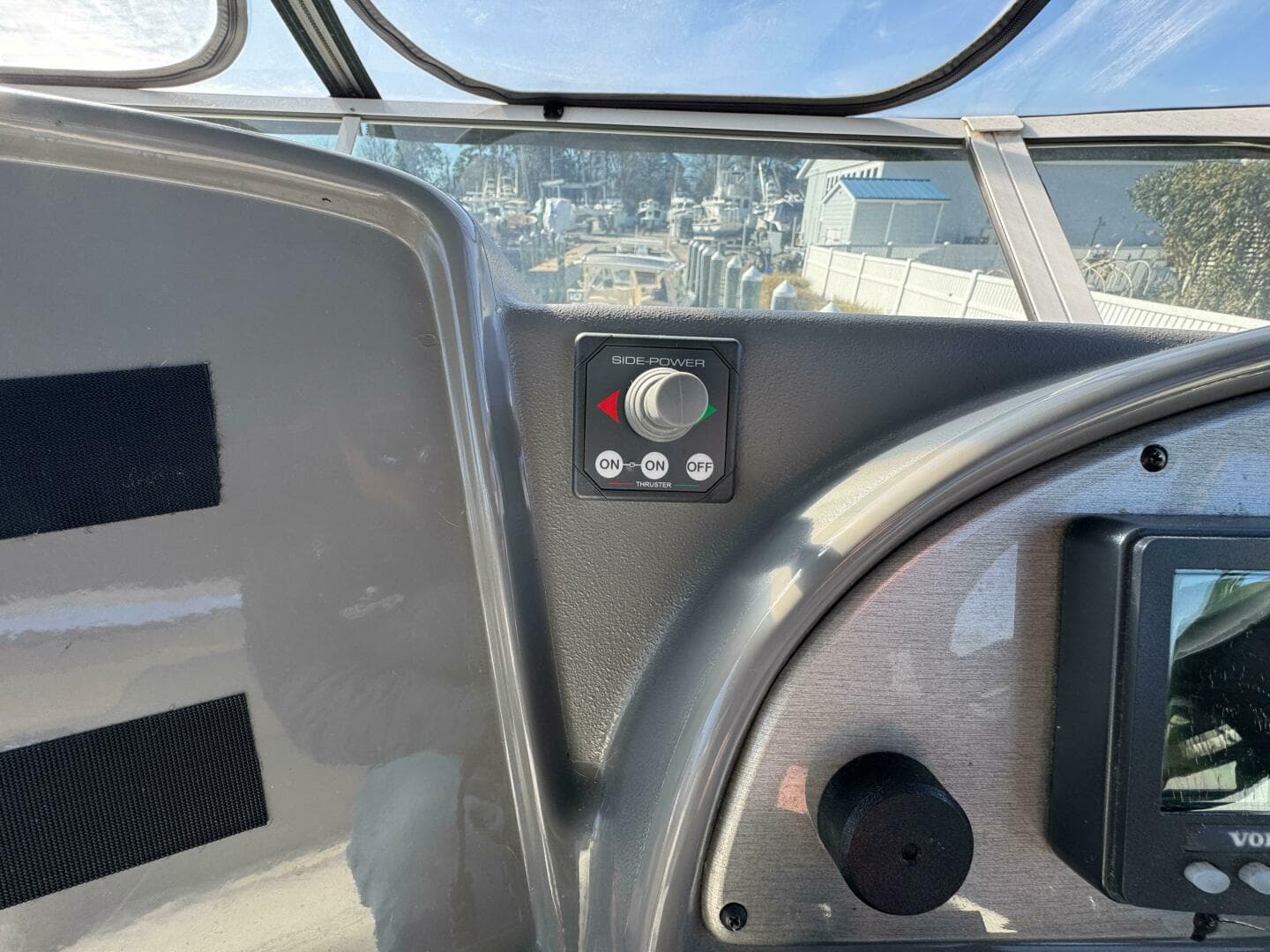 2007 Cruisers Yachts 395 — photo 8