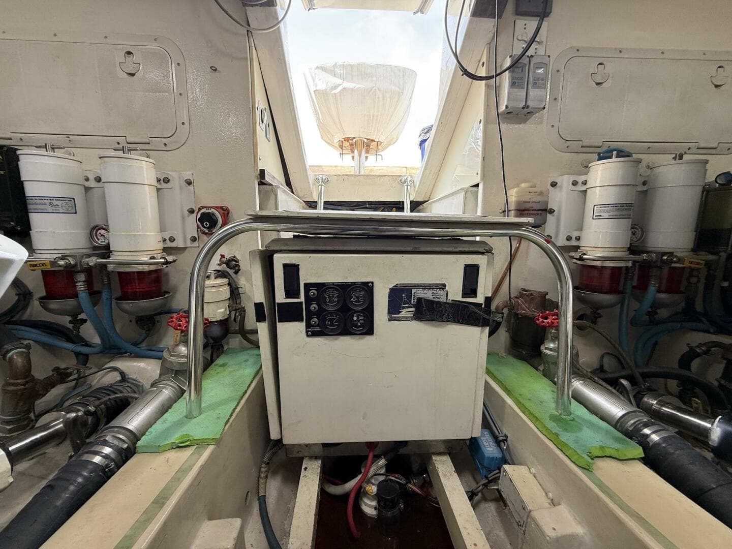 2006 Buddy Davis 48 Express — photo 55