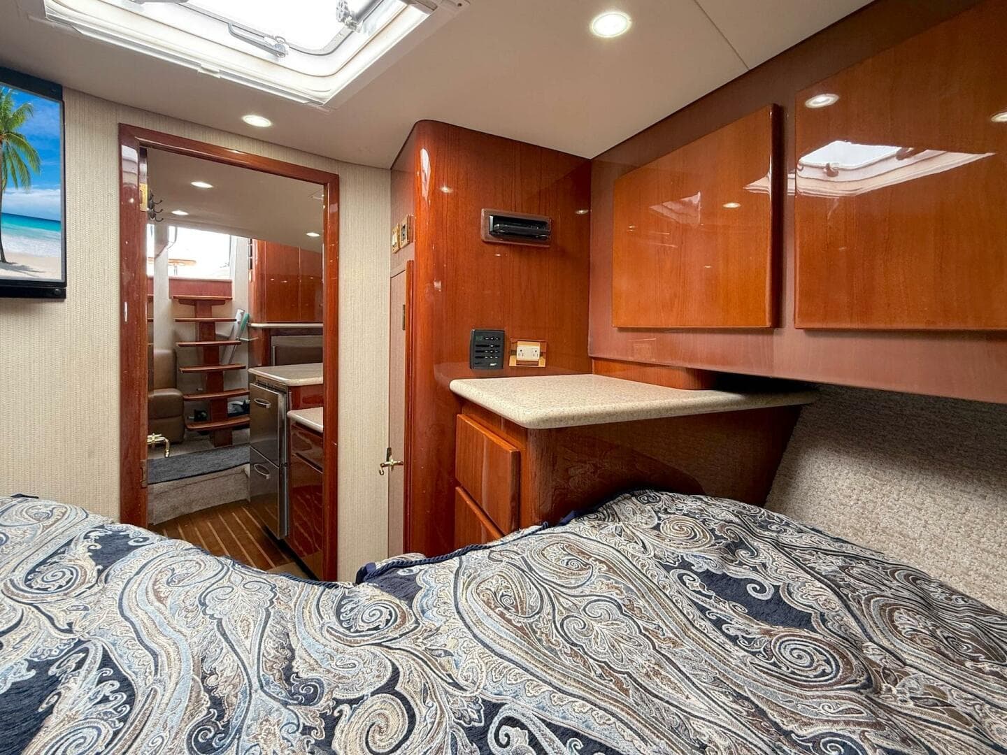 2006 Buddy Davis 48 Express — photo 33