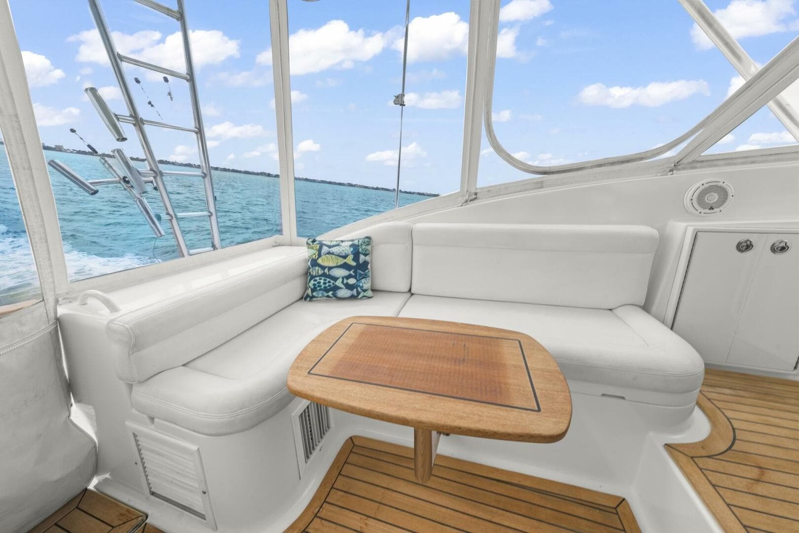 2006 Buddy Davis 48 Express — photo 29