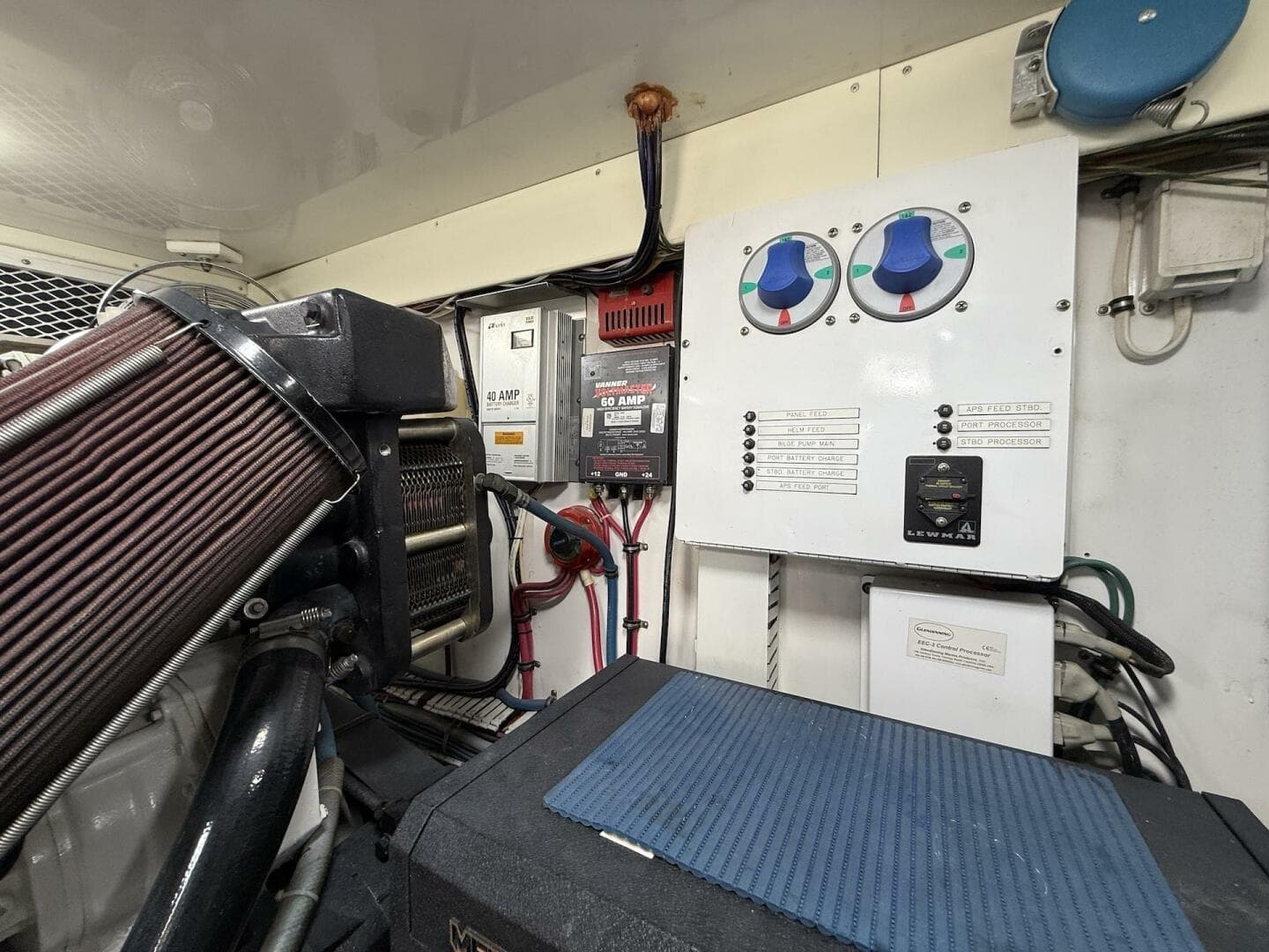 2006 Buddy Davis 48 Express — photo 64