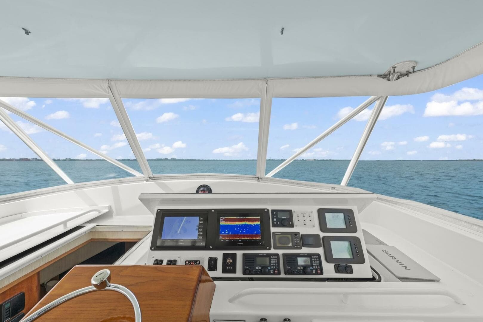 2006 Buddy Davis 48 Express — photo 15