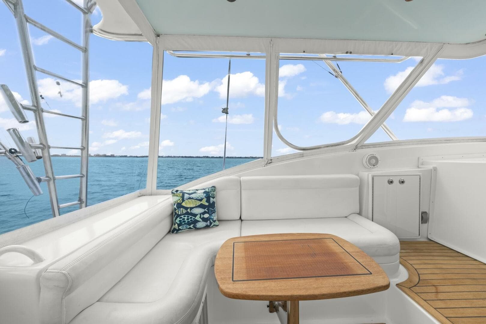 2006 Buddy Davis 48 Express — photo 27