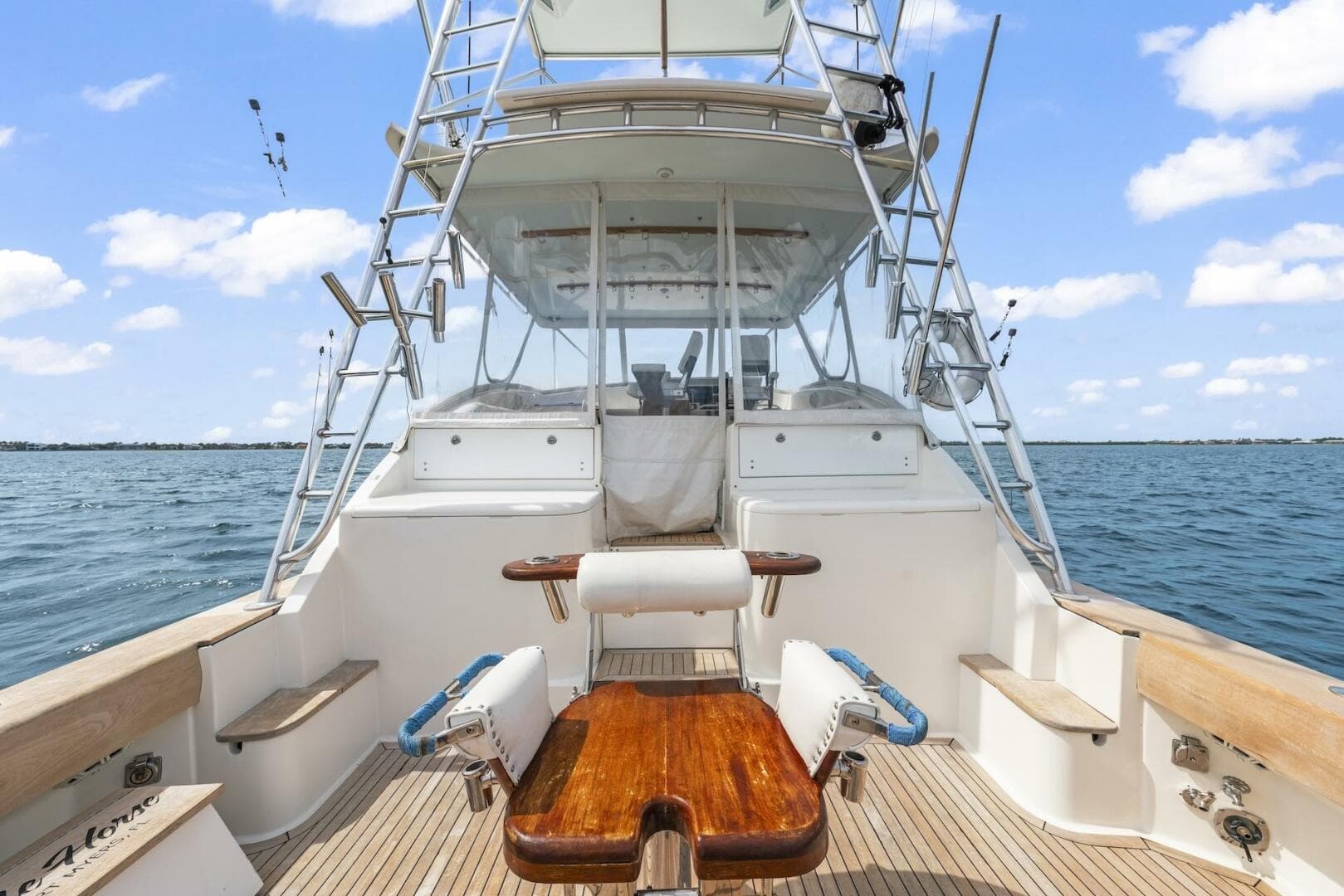 2006 Buddy Davis 48 Express — photo 5