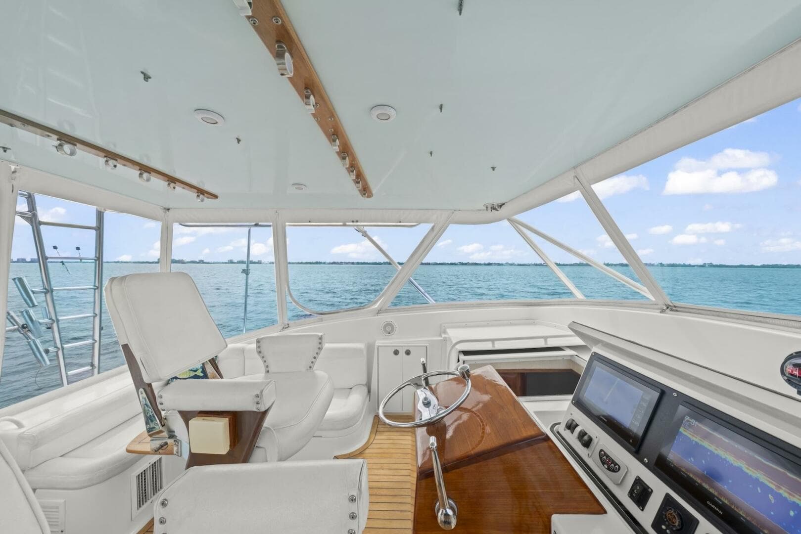 2006 Buddy Davis 48 Express — photo 22