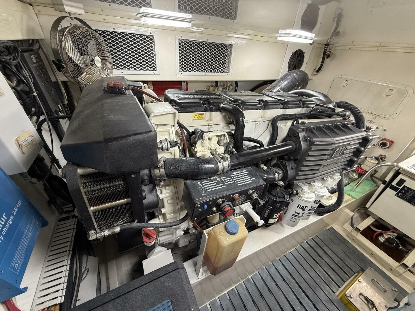 2006 Buddy Davis 48 Express — photo 56