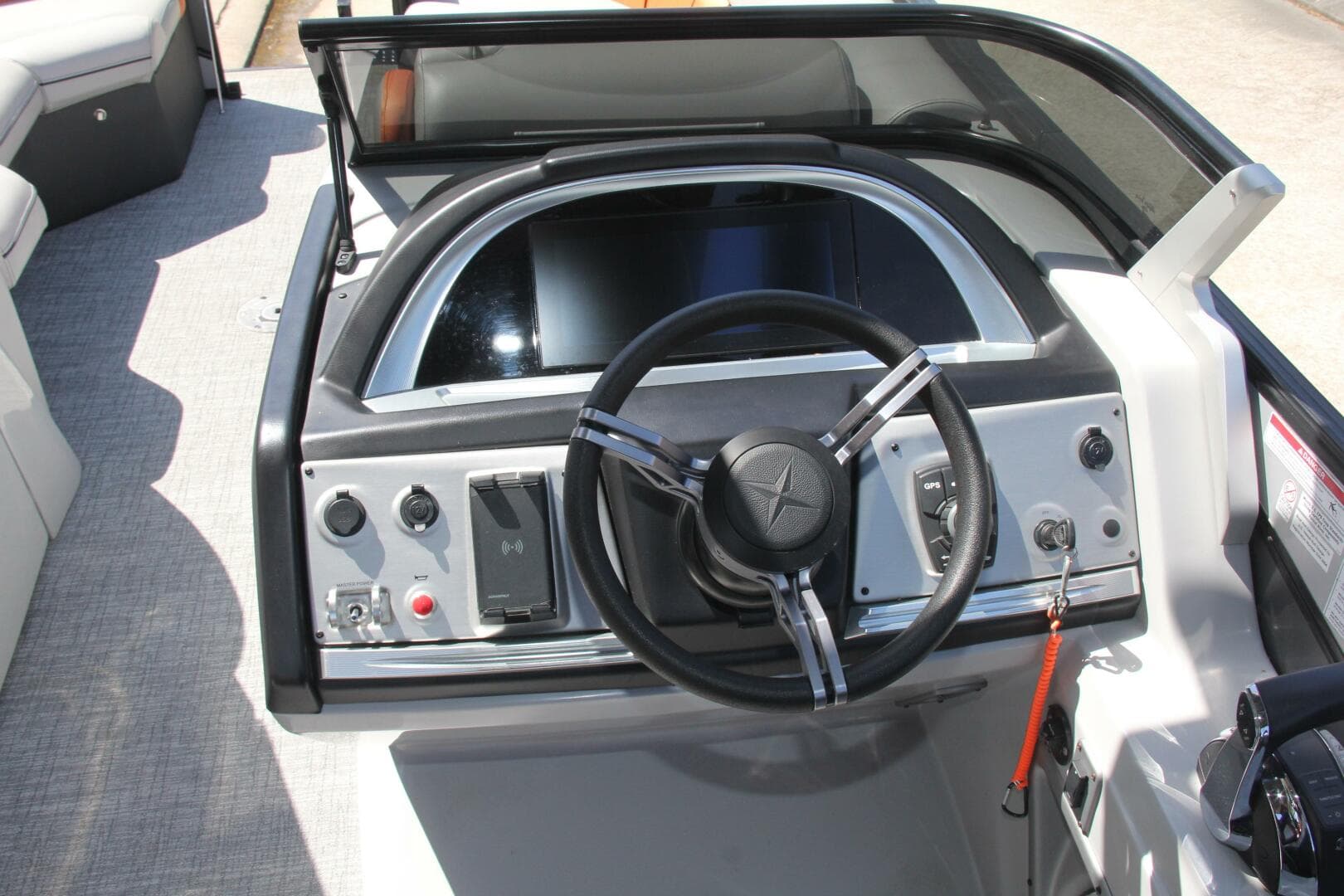 2021 Berkshire 25 Sport Cl — photo 44