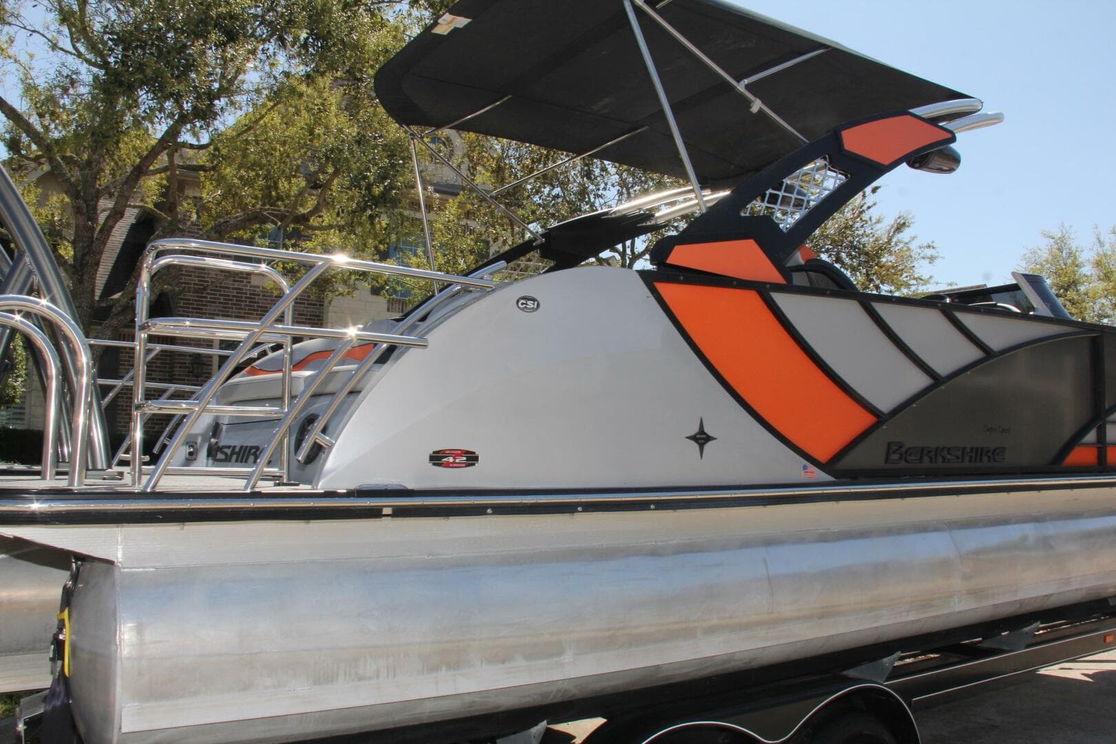 2021 Berkshire 25 Sport Cl — photo 16