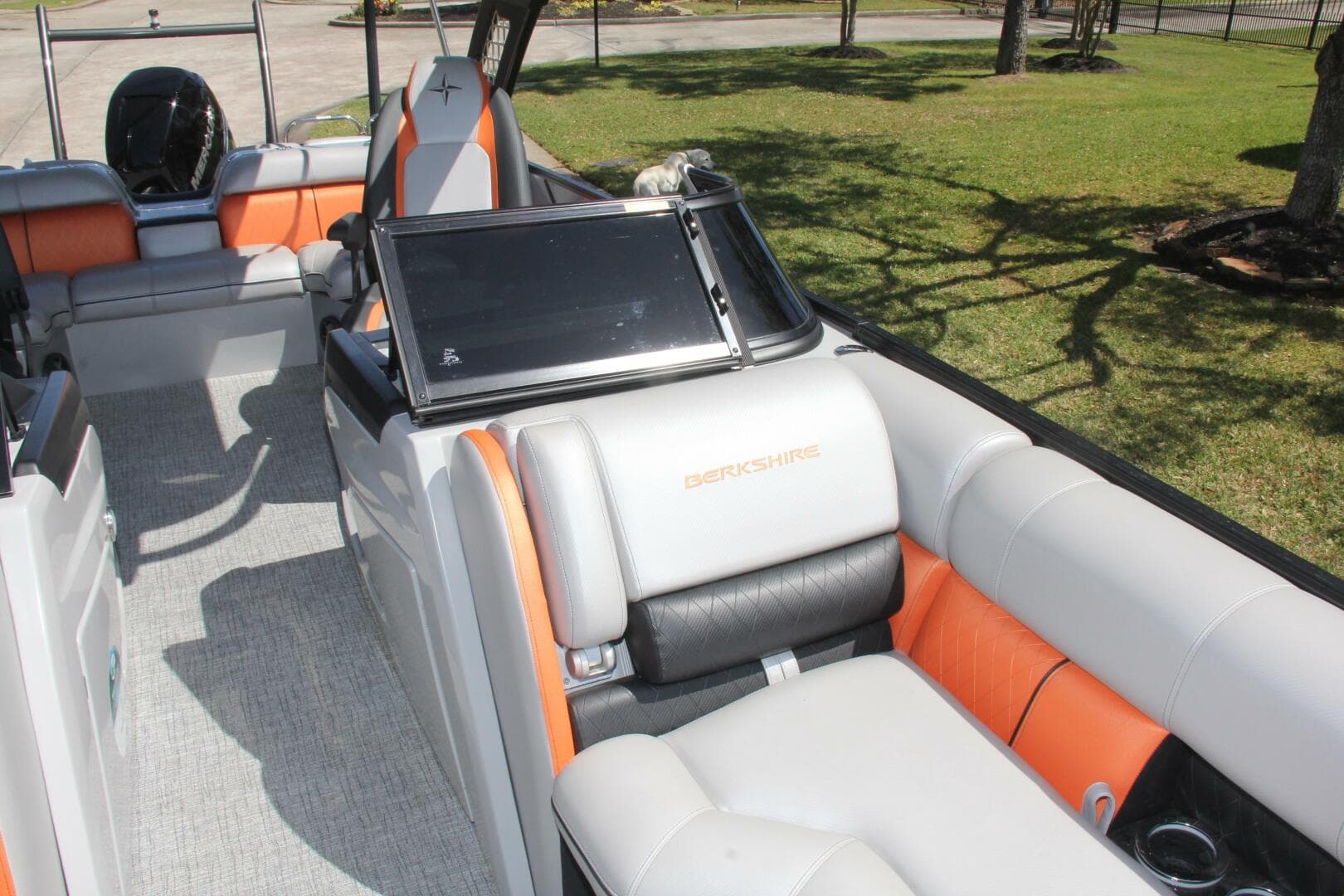 2021 Berkshire 25 Sport Cl — photo 30