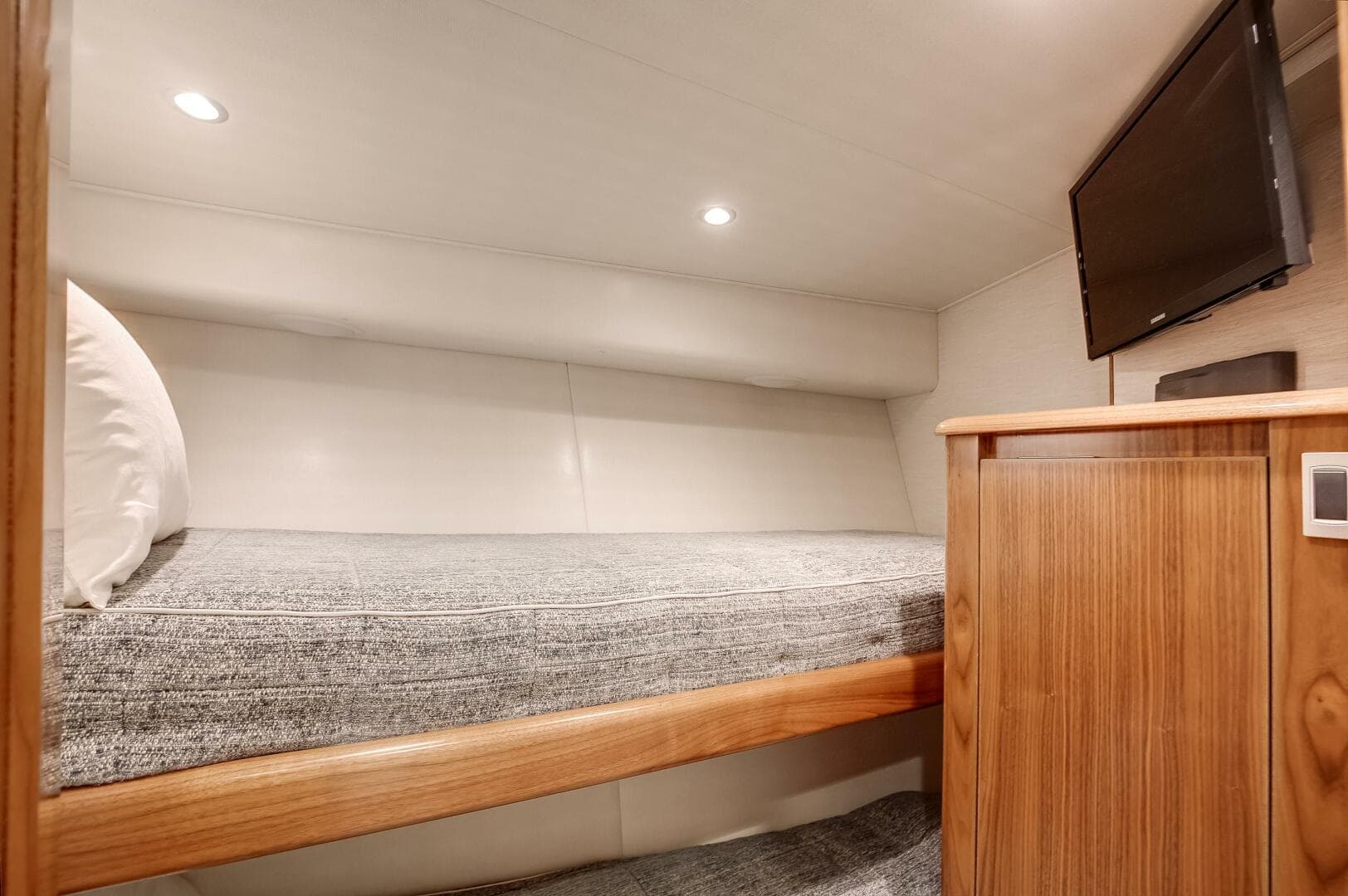 2019 Viking Convertible — photo 10