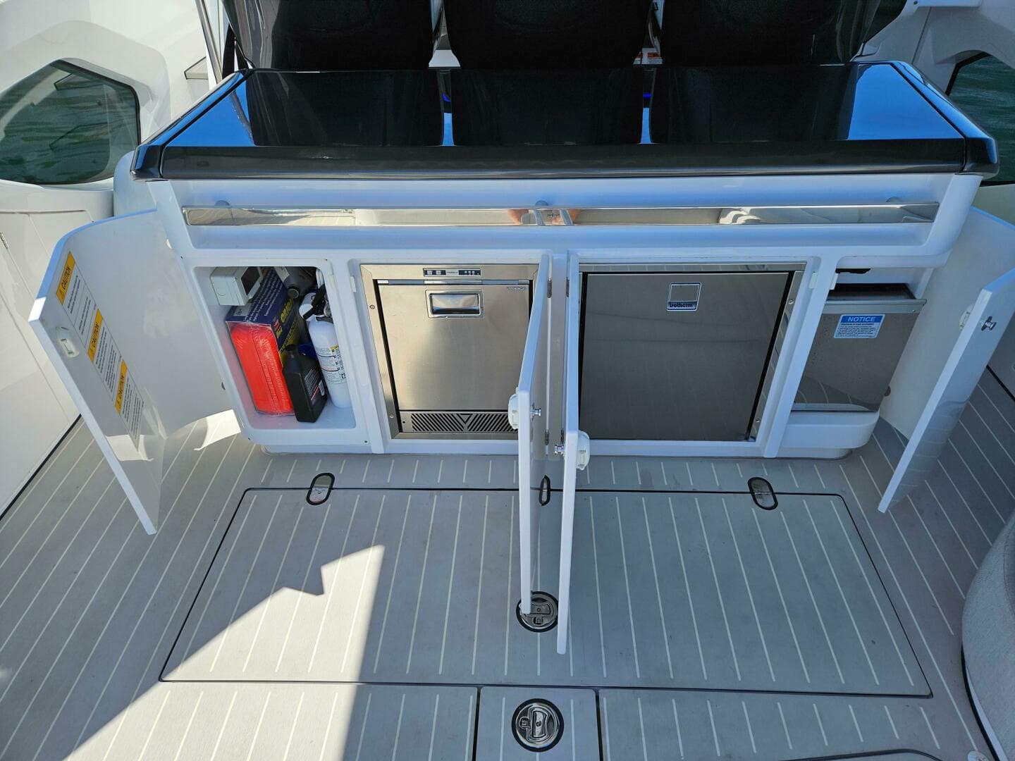 2023 Azimut 42 Verve — photo 8