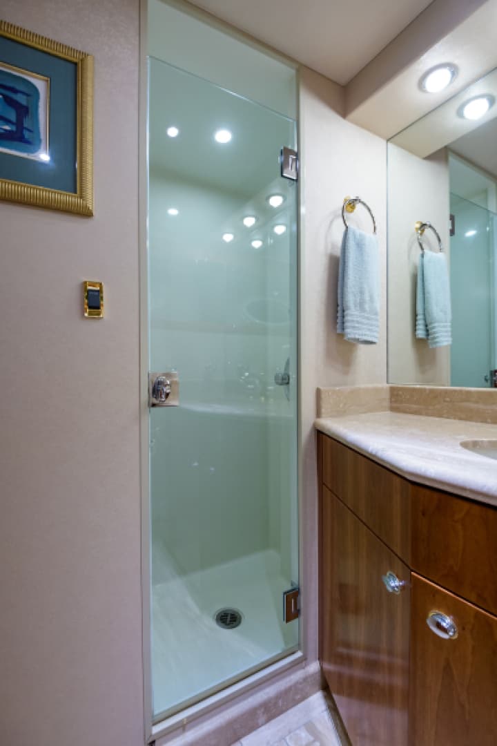 2001 Westport Raised Pilothouse — photo 35