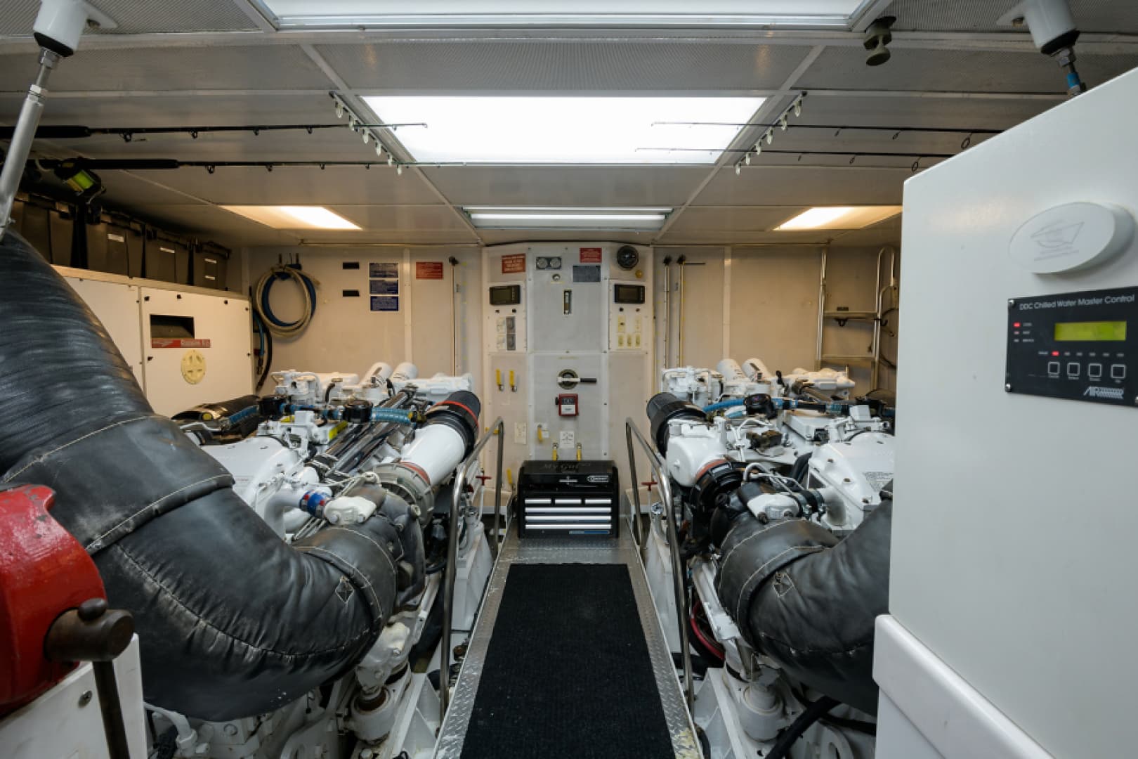 2001 Westport Raised Pilothouse — photo 55