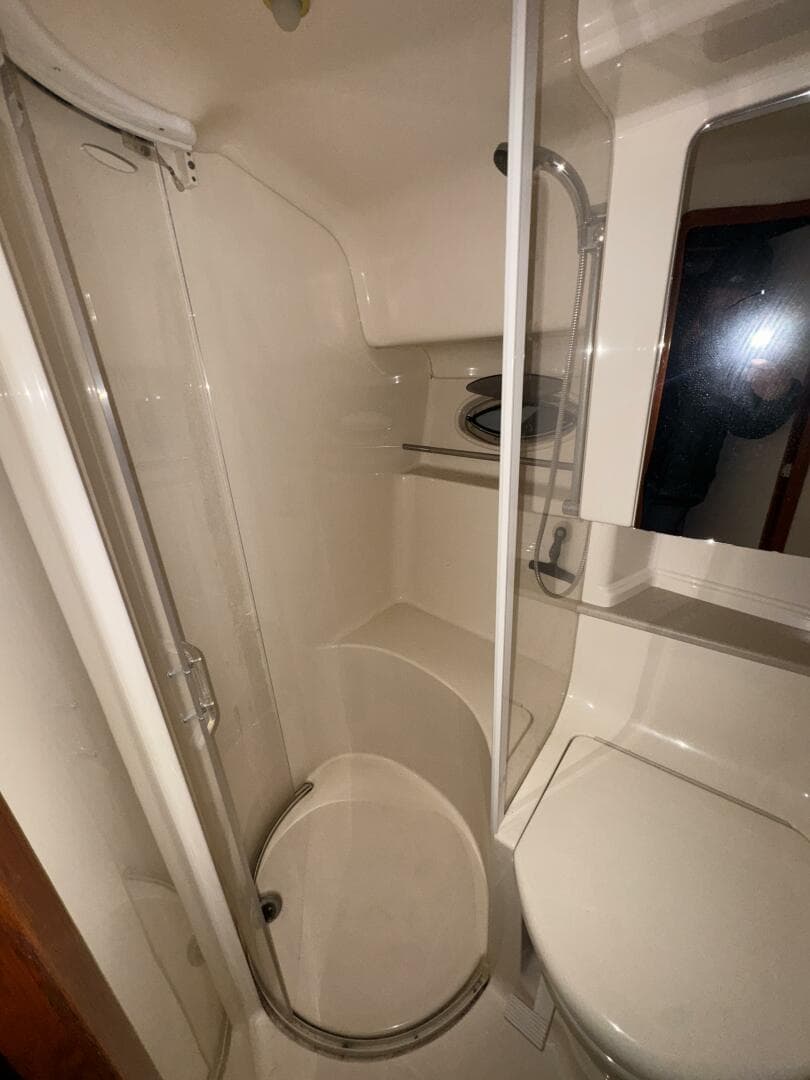 2000 Sea Ray 460 Sundancer — photo 28