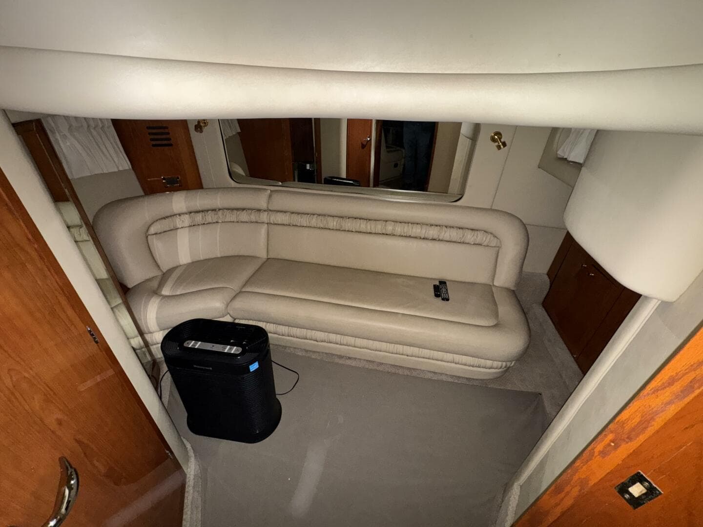 2000 Sea Ray 460 Sundancer — photo 29