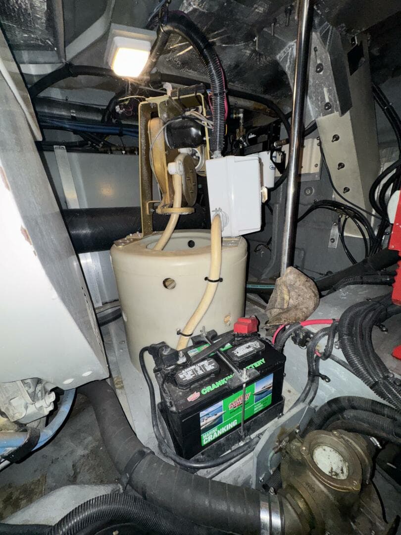 2000 Sea Ray 460 Sundancer — photo 37