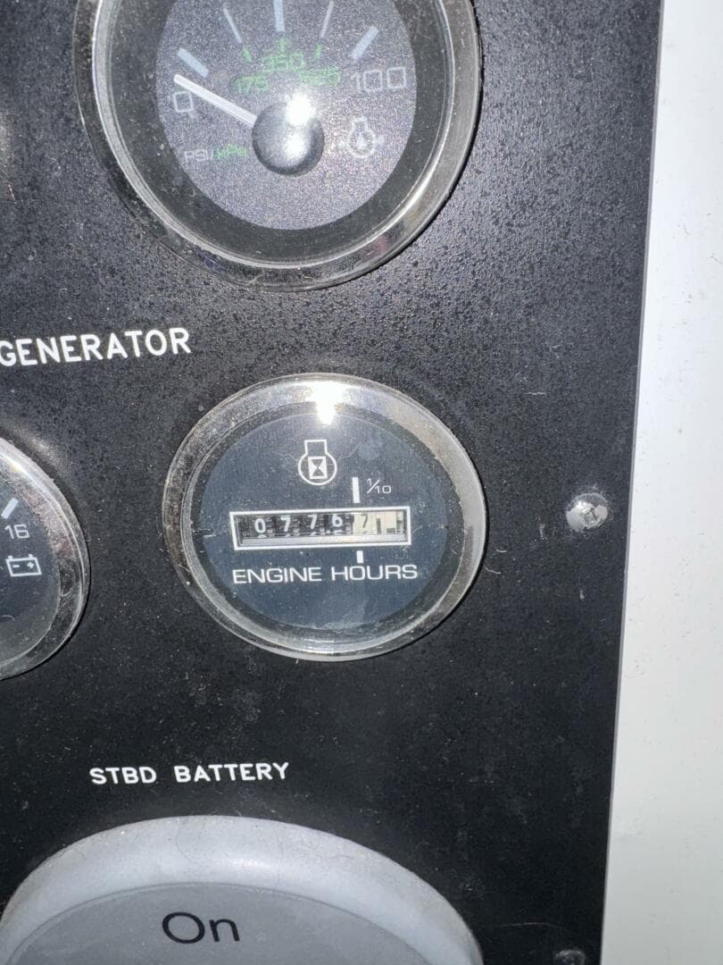 2000 Sea Ray 460 Sundancer — photo 32