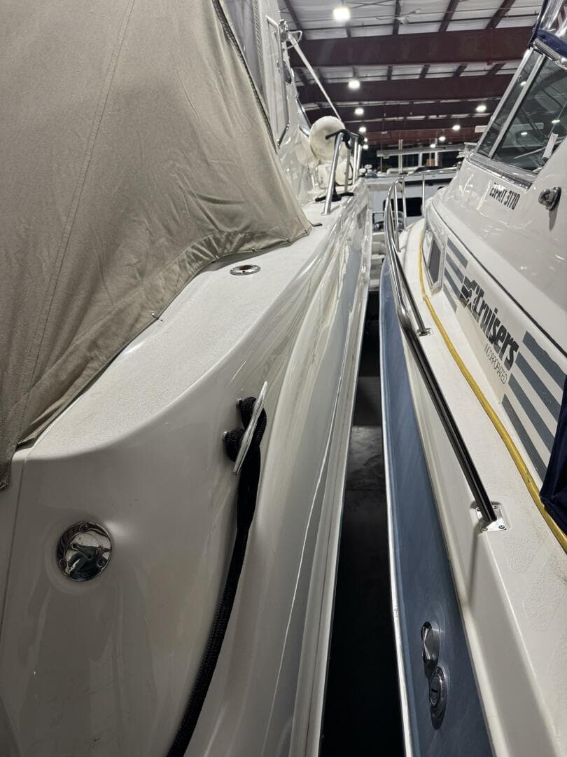 2000 Sea Ray 460 Sundancer — photo 17