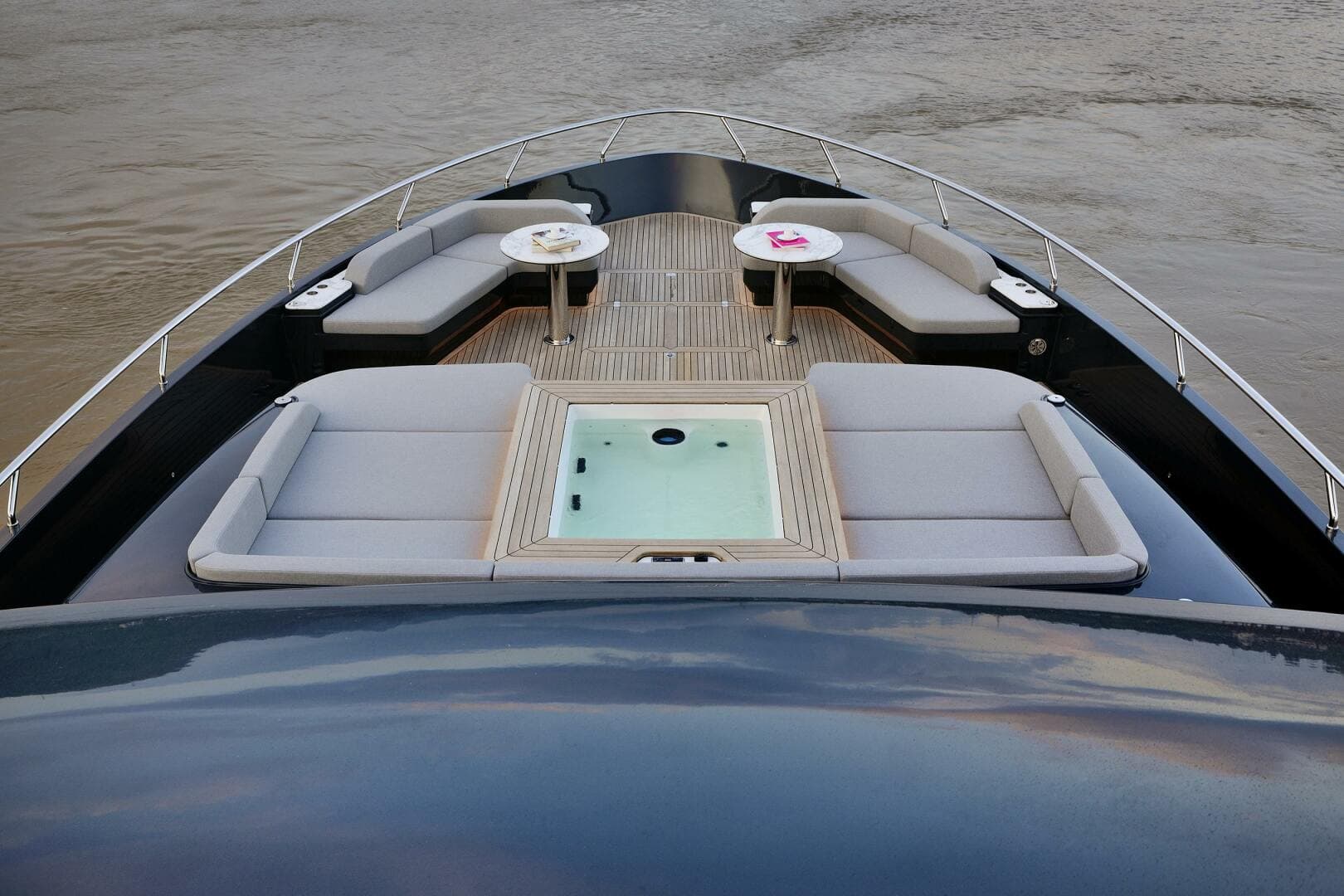 2027 Allegro Yacht — photo 20