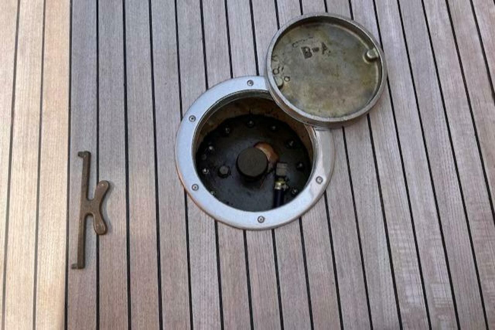 1999 Duffy Pilots Point 31 Downeast Express — photo 13