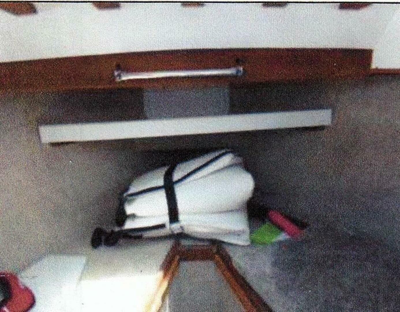 1999 Custom 30 Novi Hardtop Cruiser — photo 14