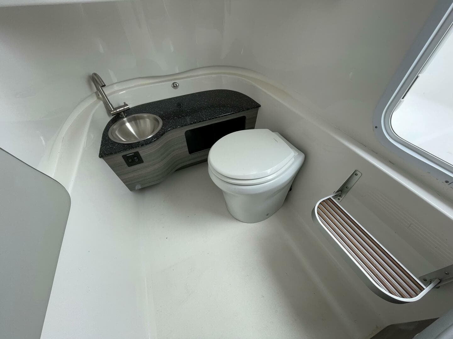 2023 Sea Pro 320 Dlx — photo 31