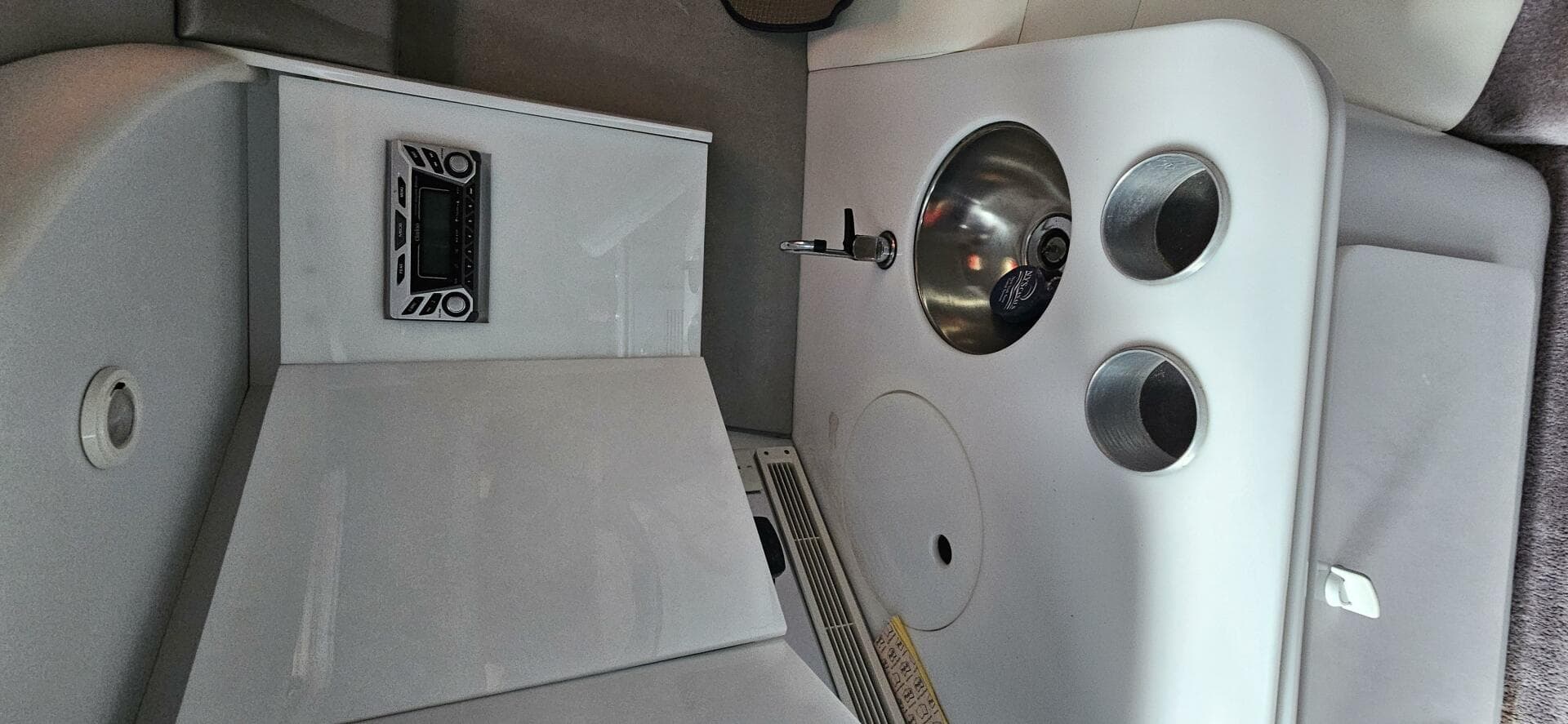 2004 Formula 382 Fastech — photo 20