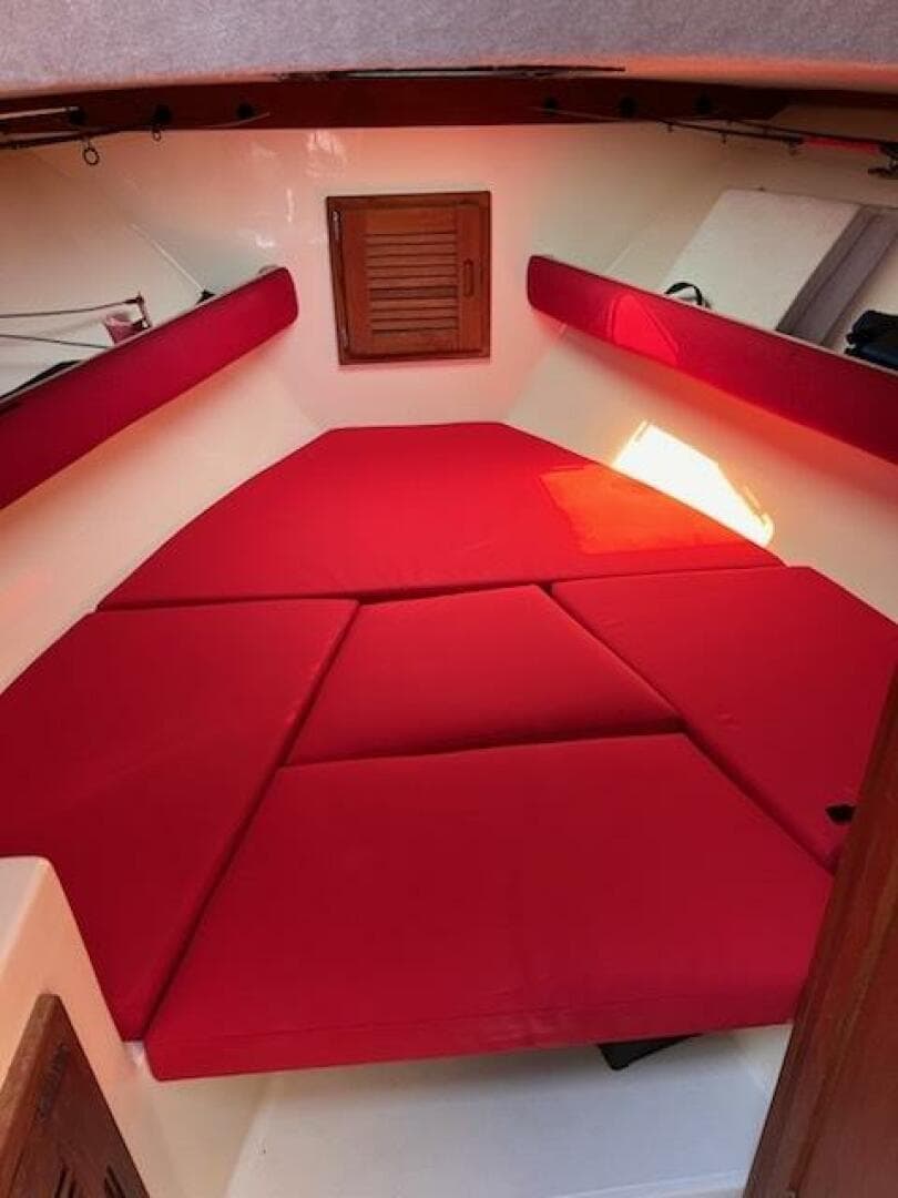 1996 Albemarle 27 — photo 42