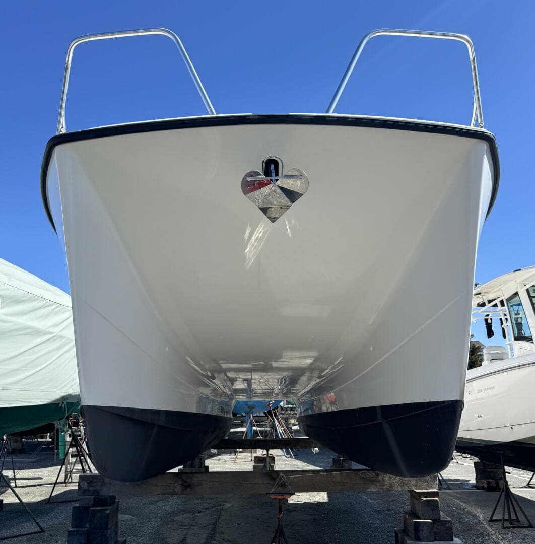 2020 Cape Power Cats 3500 Ph — photo 10